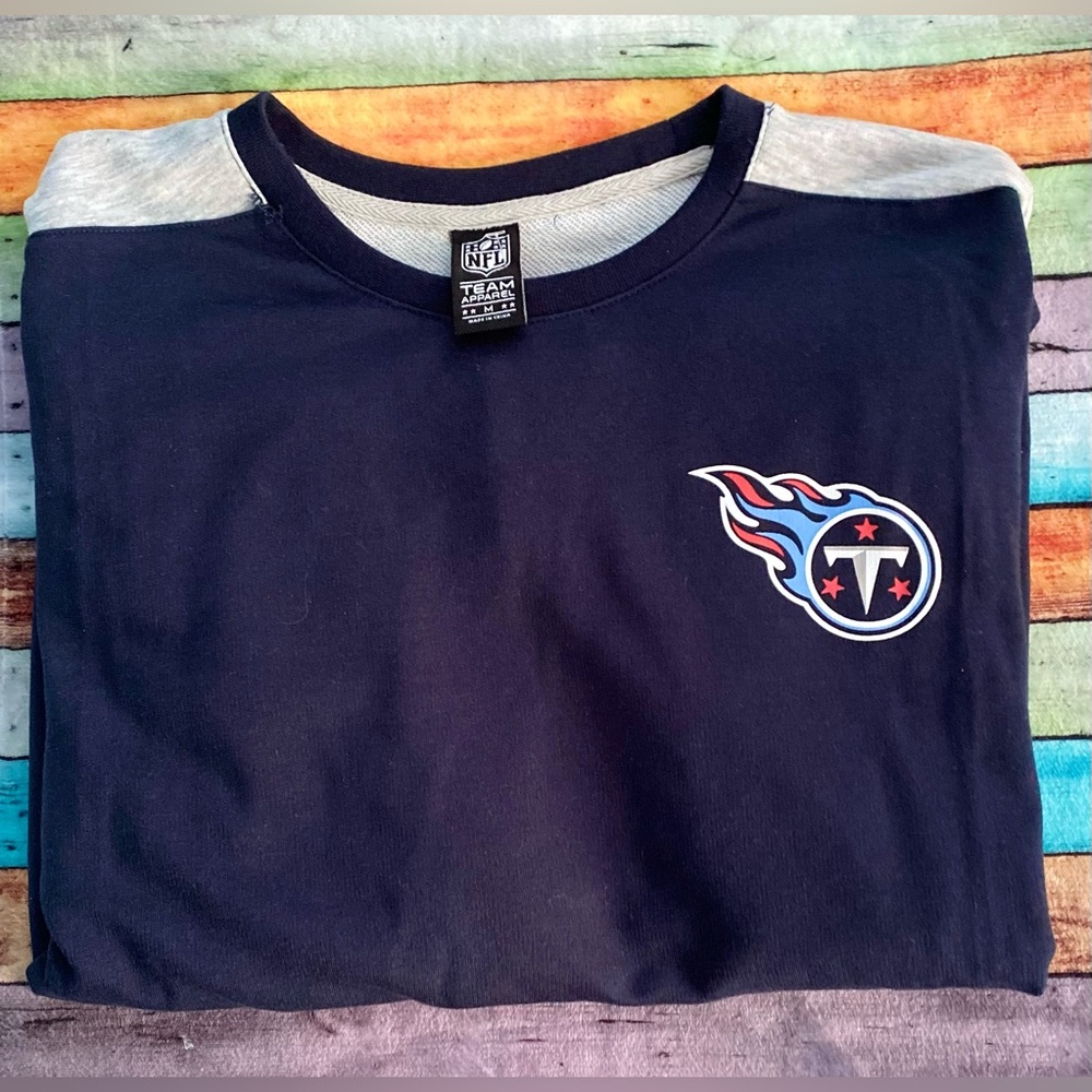 Titans NFL shirt